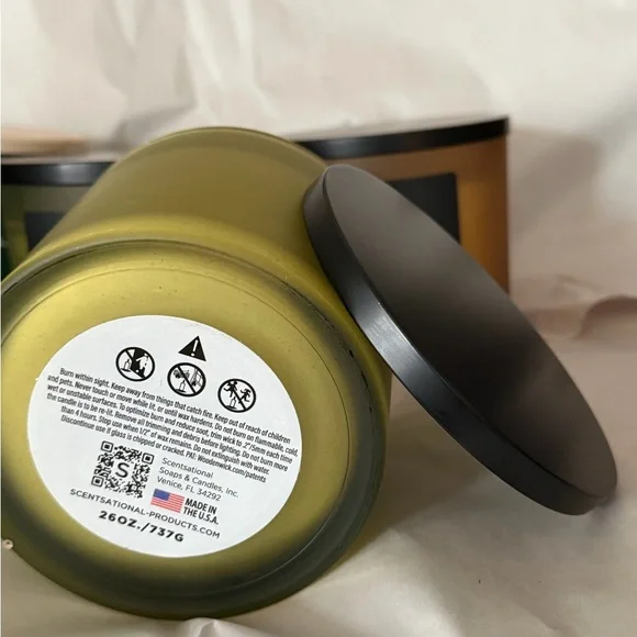 Scentsational Vetiver Vanilla Candle, 26oz, soy wax blend, double wooden wicks - Picture 3 of 4